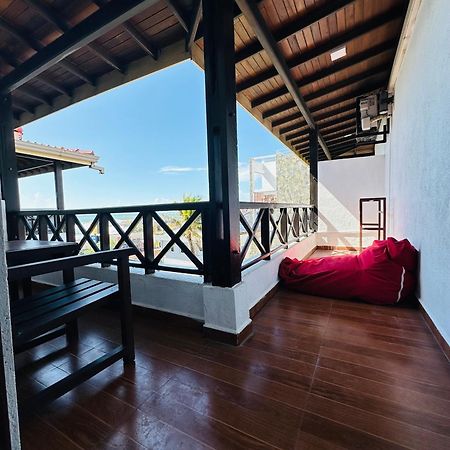 Cozy Sea View Inn Hikkaduwa Exterior photo